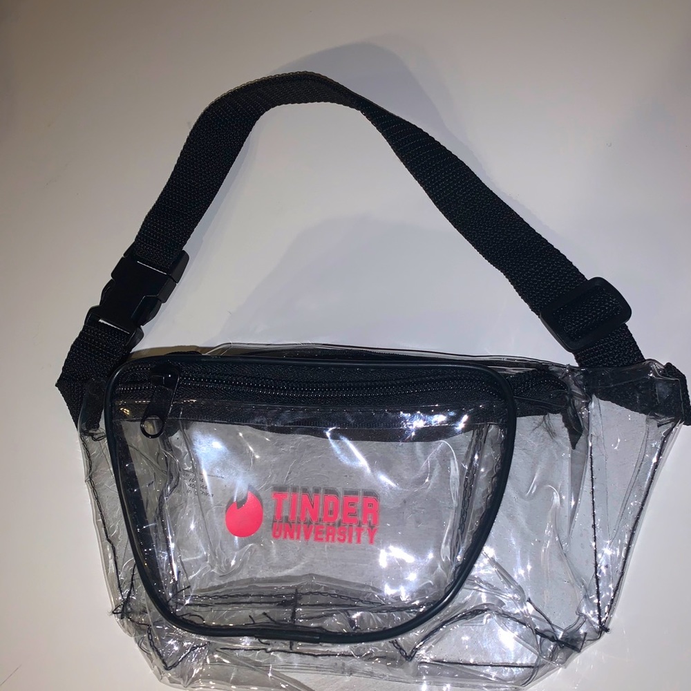 Tinder University Fanny pack